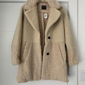 NWT Abercrombie & Fitch Faux Fur Coat